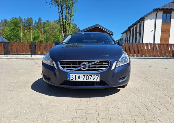 Volvo V60 cena 31500 przebieg: 207700, rok produkcji 2011 z Supraśl małe 172